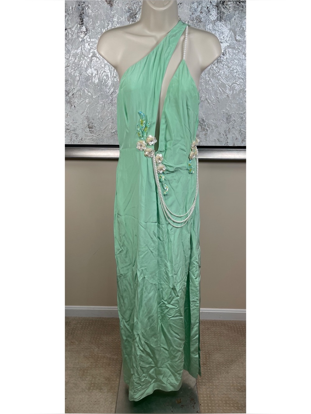 LA FUORI Calypso Floral Sequin Embellished Cutout Green Maxi Dress Size Small - Picture 3 of 9